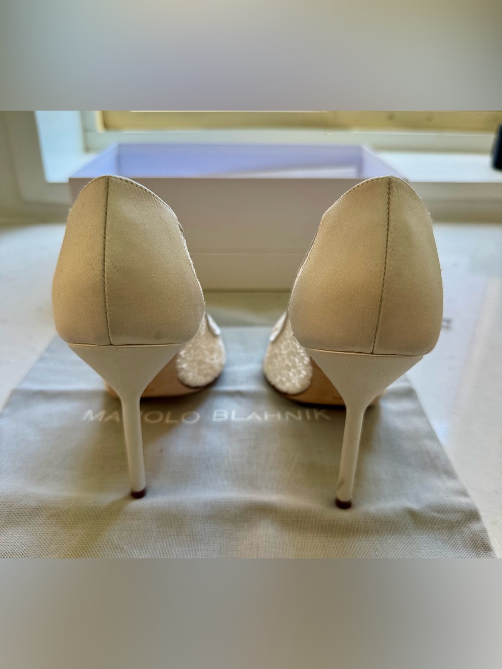 Manolo Blahnik Cream/White Lace Pumps (105mm) - Size 36.5 - Picture 7 of 9